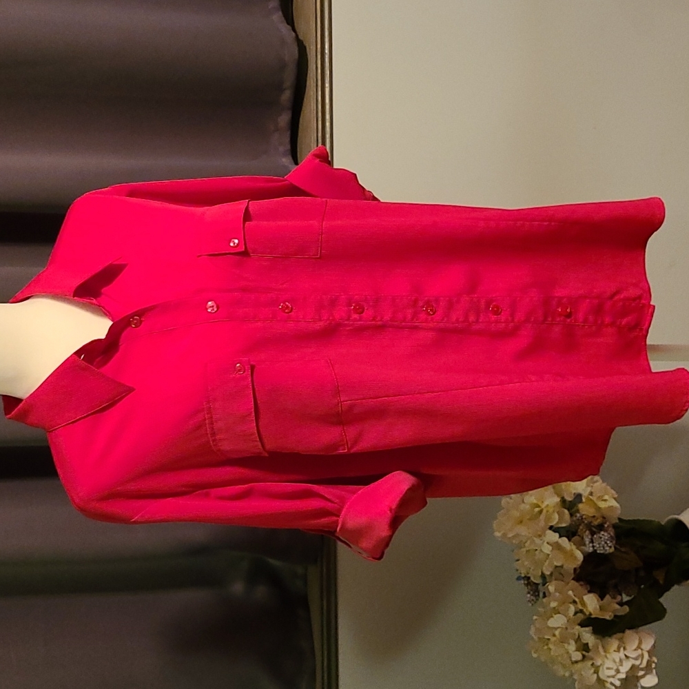 Maggie Barnes button down top